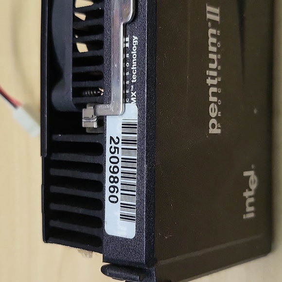 Pentium II processor Intel - Picture 2 of 4